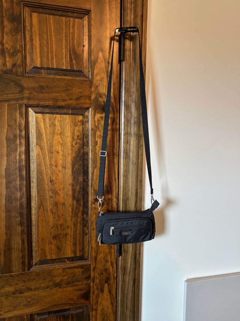 Baggallini Black Nylon Crossbody Belt Bag - Picture 2 of 14